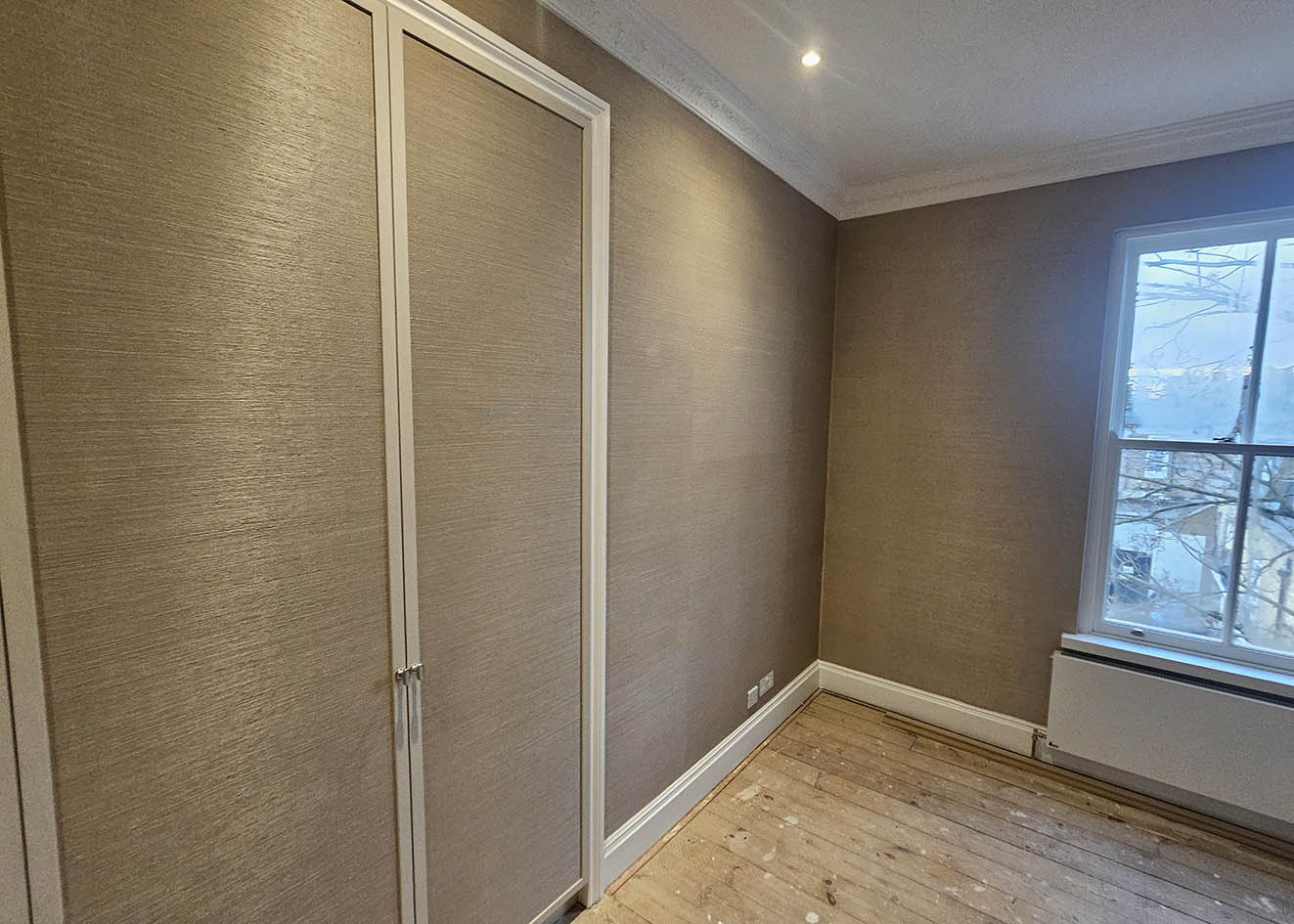 wallpaper-installation-notting-hill Wallpaper installation in W11, London seamlessly installed by Bluespec Decorating Limited, London.