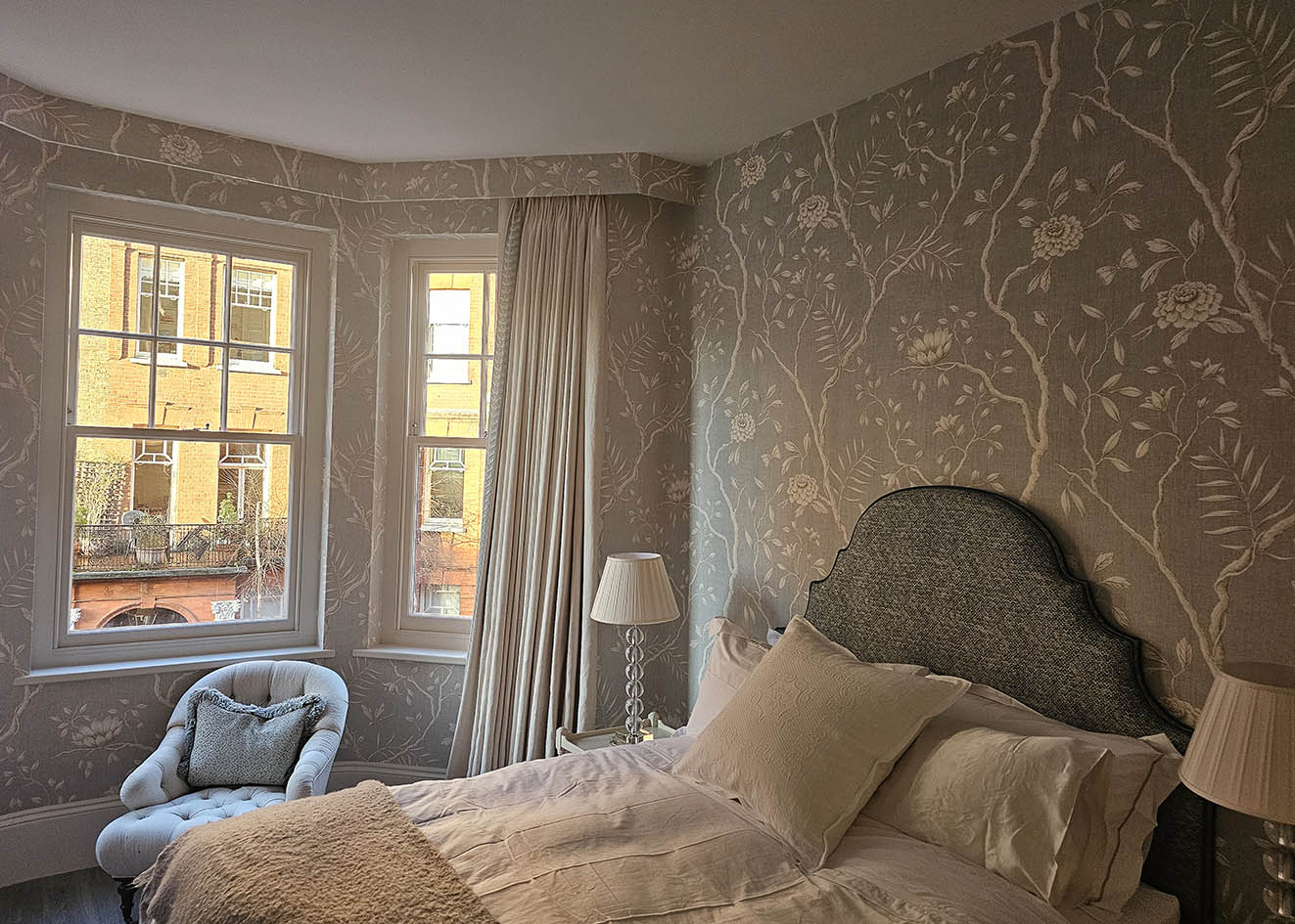 wallpaper-installlation-bedroom-W11 Chinoiserie wallpaper installation in a bedroom, W11,