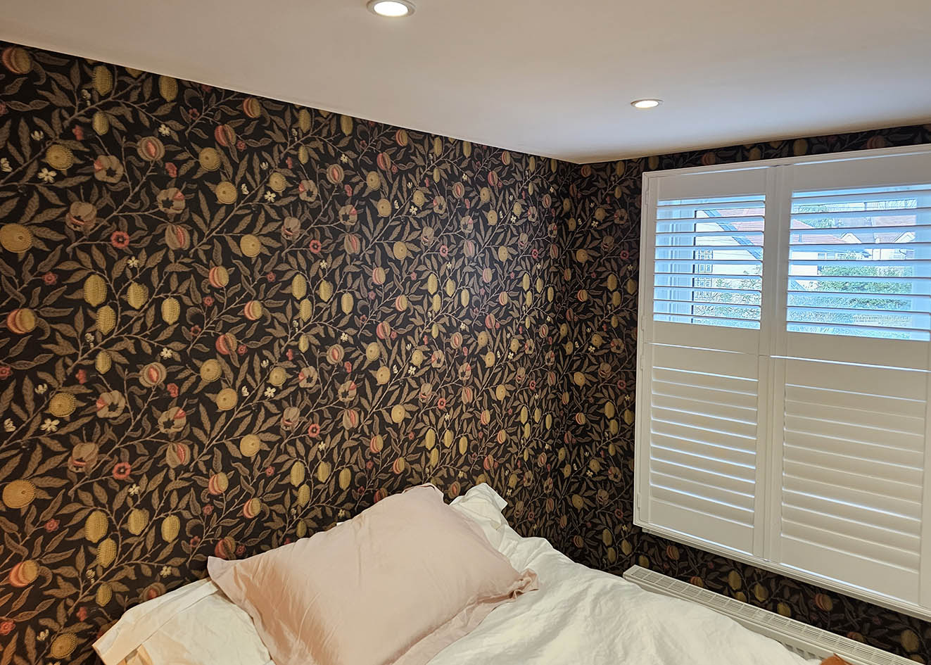 wallpaper-installer-Barnes-London Wallpaper hanging by Bluespec Decorating London.